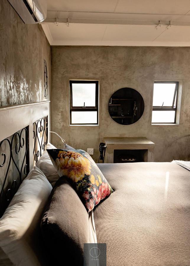 Guest Room At Joubert Piet Retief Exterior foto